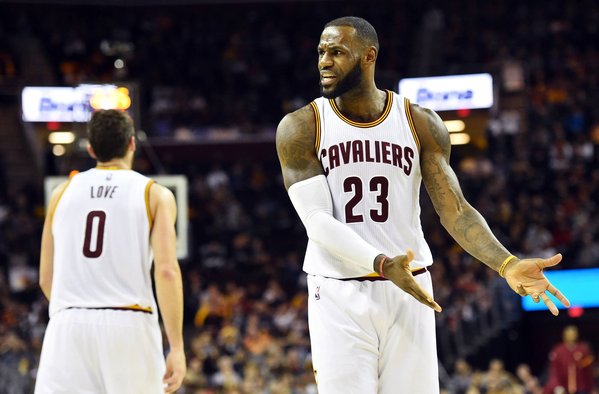 LeBron fires back at Phil Jackson,  says he lost respect for Jackson