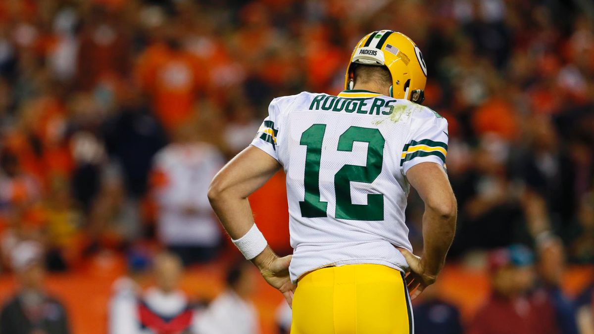 Aaron Rodgers Hasn't Spoken To His Family In Two Years, Skipped His Grandfather's Funeral