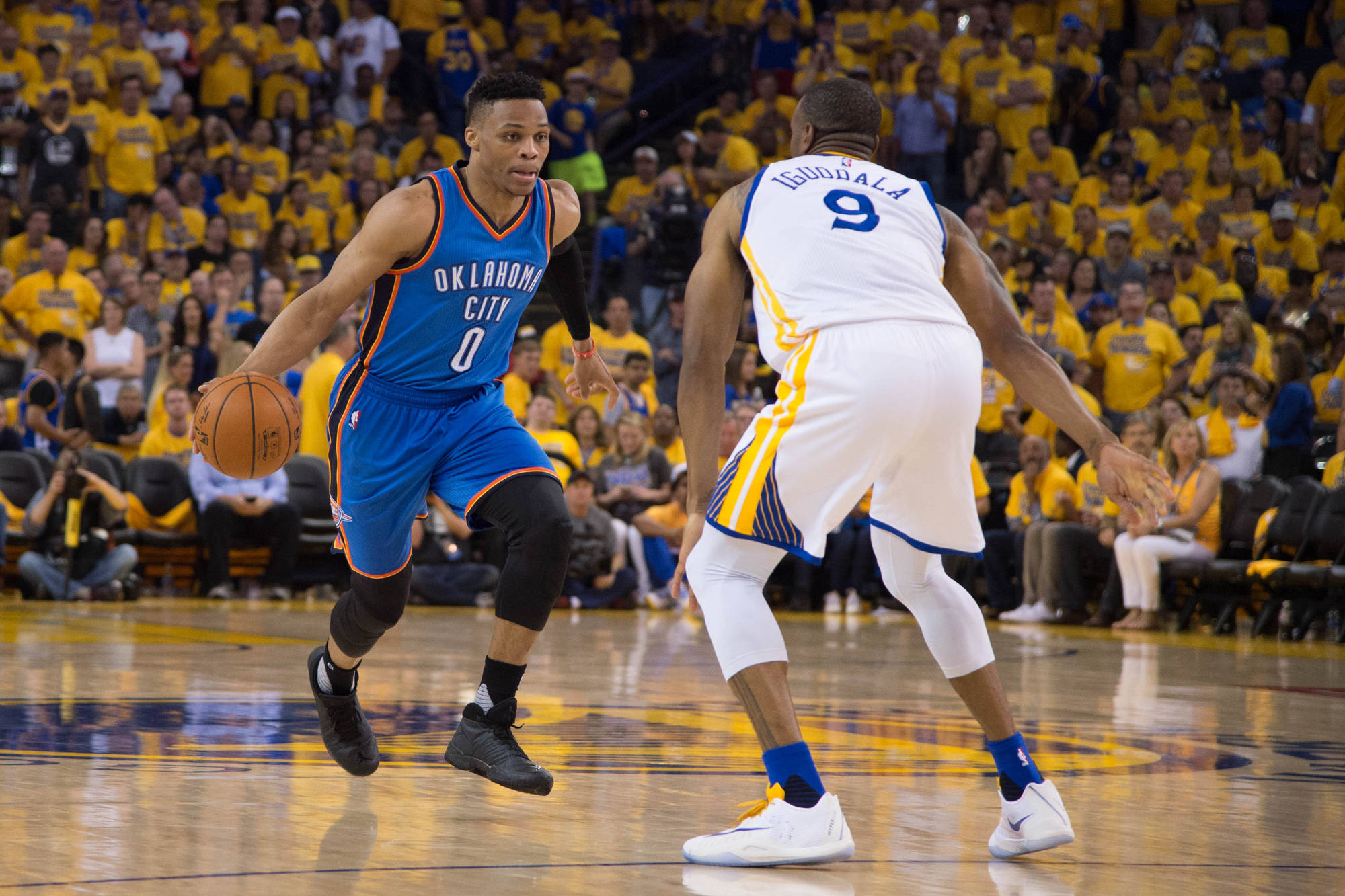Westbrook Resigns with Thunder