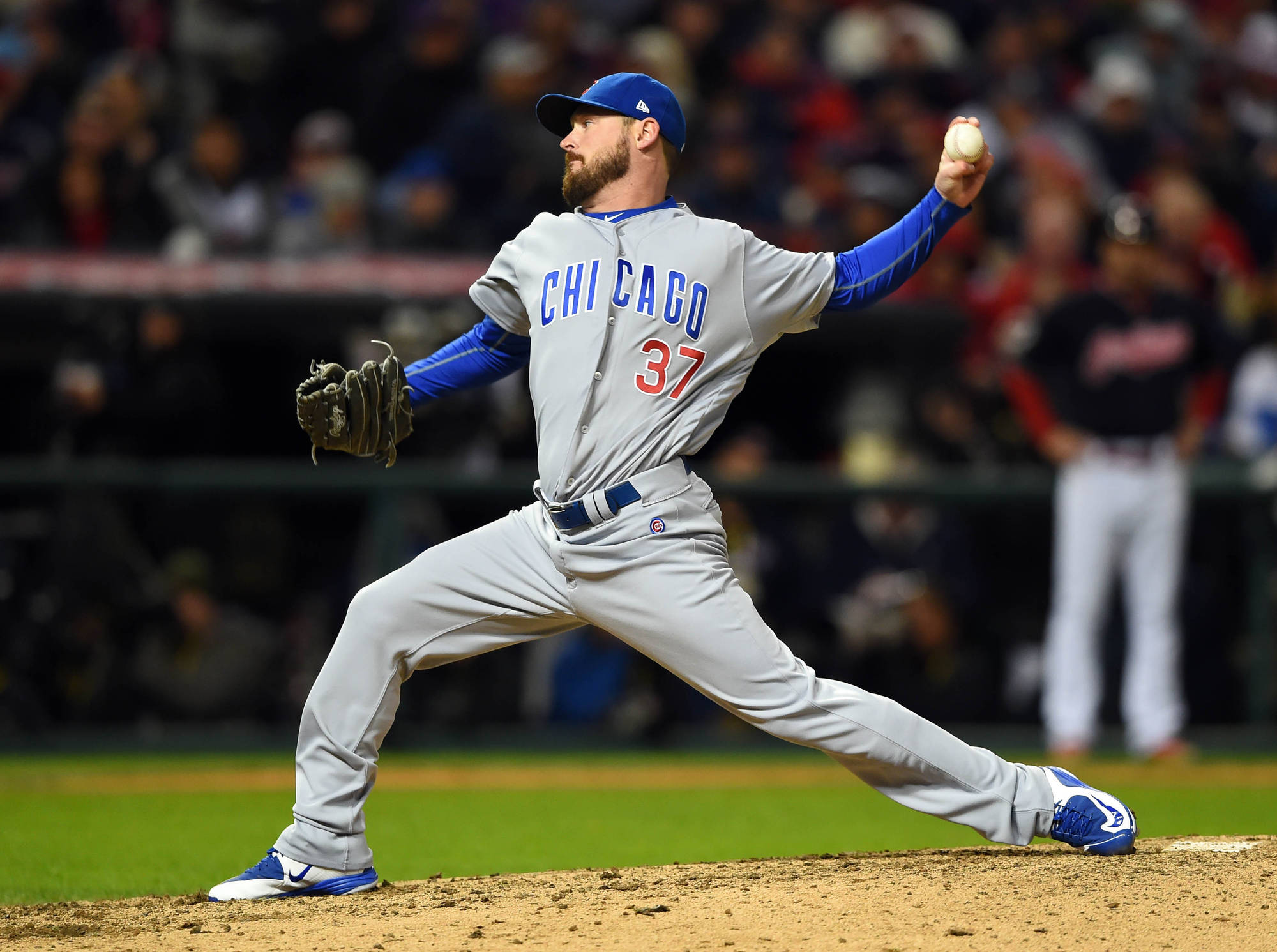 Royals Sign Two-Year Deal With Travis Wood