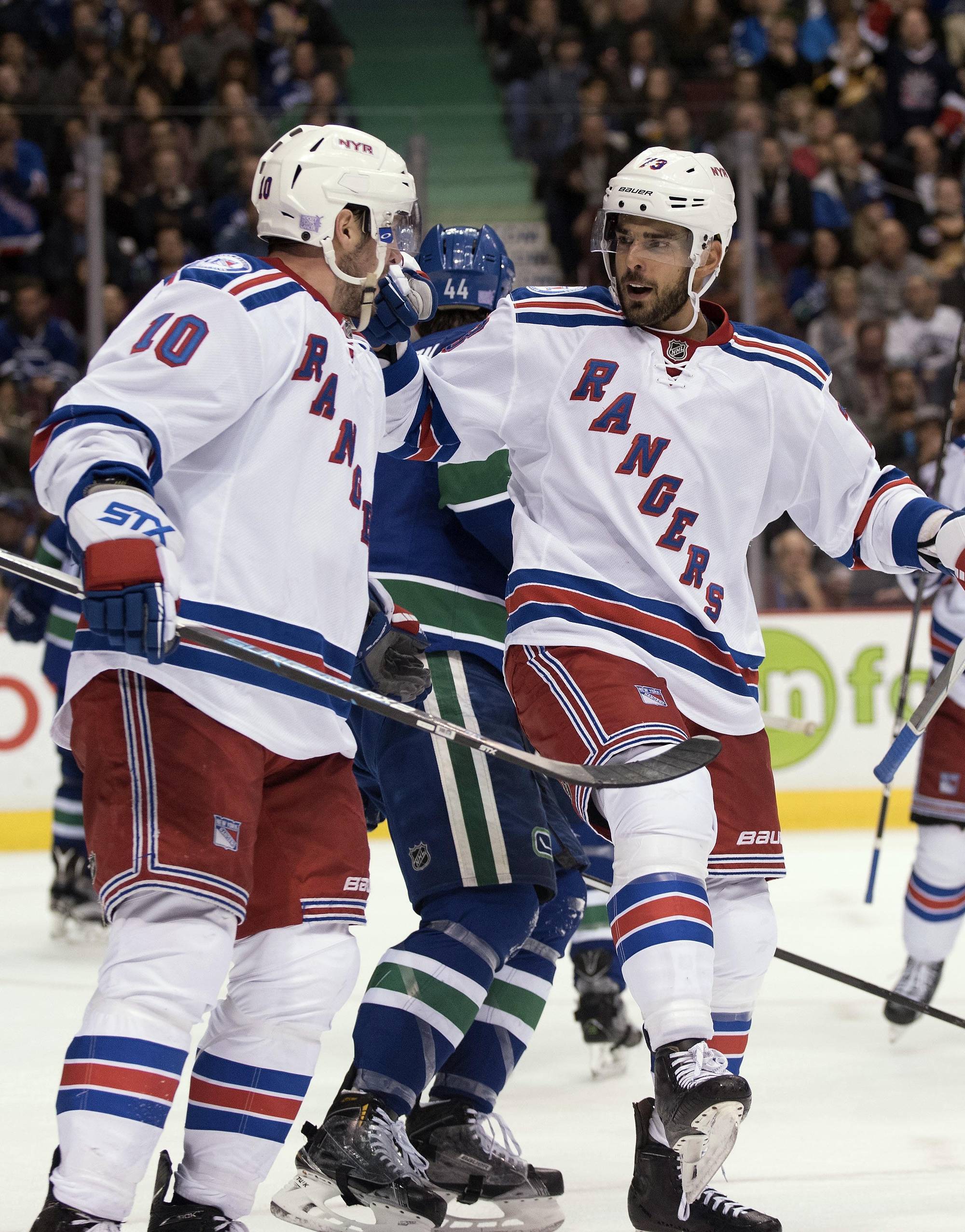 Rangers Avenge Canucks Loss As Streak Continues