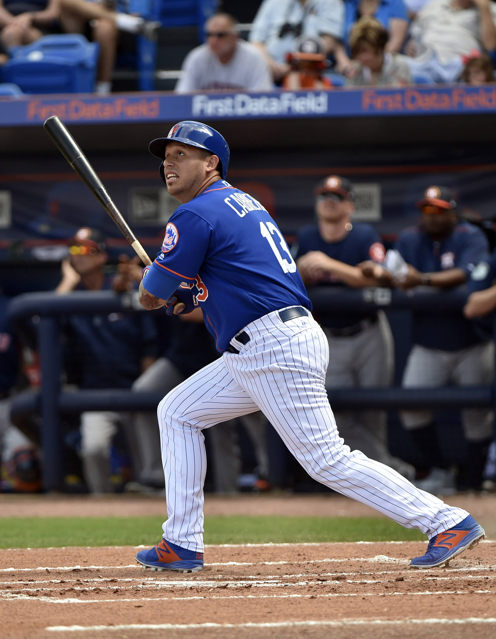 Mets Lose to Astros Despite Blasts By Cabrera, Flores