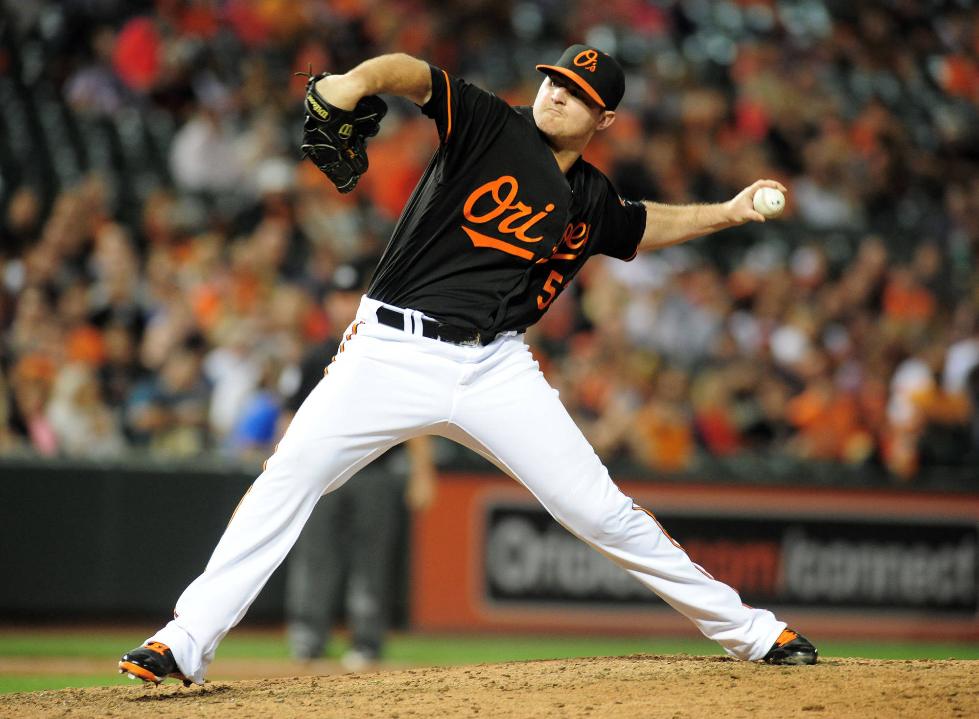 Should the Orioles Entertain the Idea of Trading Zach Britton?
