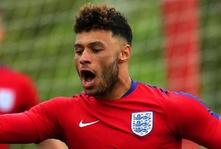 Liverpool agree £40m Alex Oxlade-Chamberlain deal and pursue Thomas Lemar