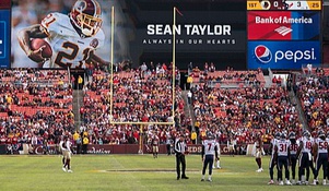The Night I Stole Sean Taylor’s Chicken Wings
