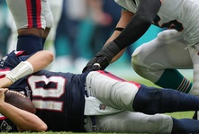 Column: Patriots Fail to Carry Momentum and Fall to Abysmal 2-6
