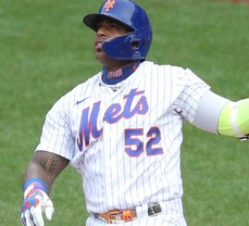 Cespedes Returns With a Splash in Mets Opening Day Win