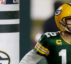 Should we fans believe these Aaron Rodgers reports?