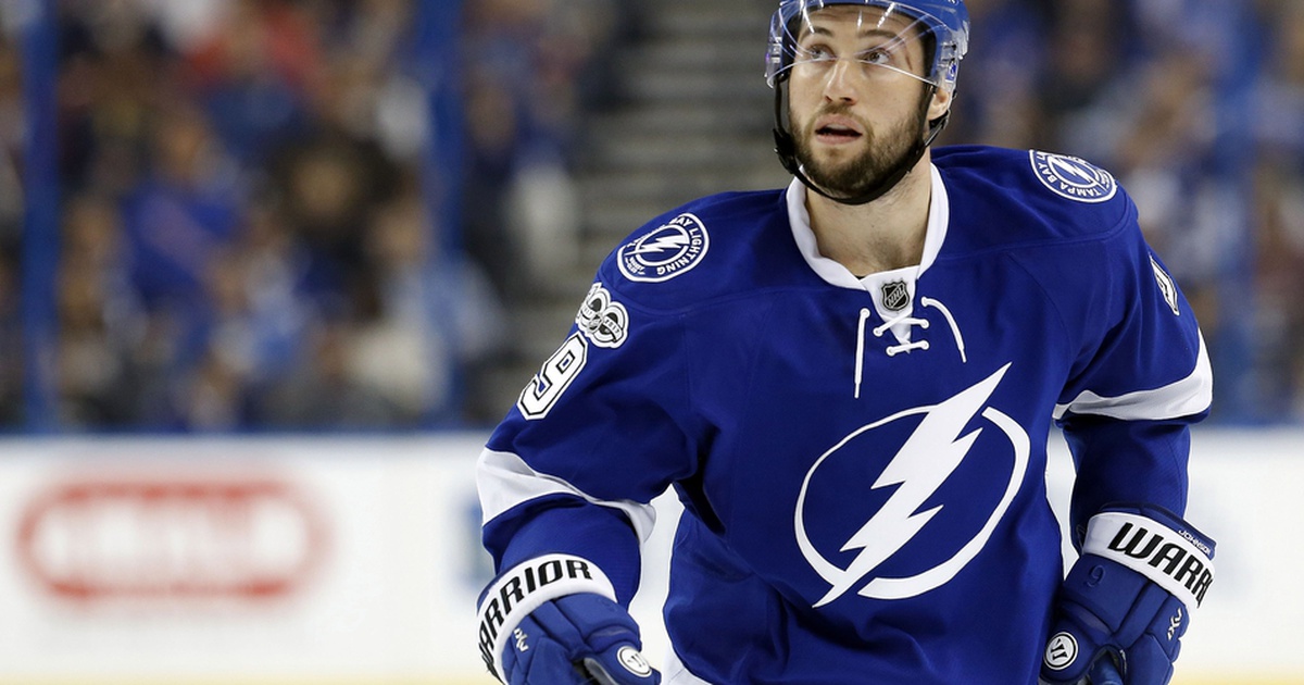 SportsBlog :: Glenn's Sports Gallery :: Tyler Johnson Signs Deal With ...