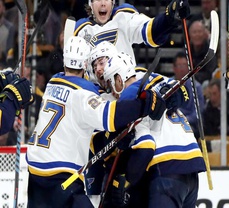 Blues steal game 2 In Boston Wednesday Night.