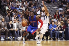 Pistons pick up road victory