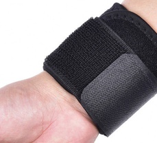 WHAT ARE THE THINGS YOU NEED TO KNOW ABOUT WEIGHTLIFTING WRIST WRAPS? 