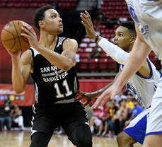 The San Antonio Spurs crushed the Portland Trailblazers