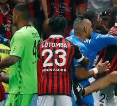 Deplorable fans in France rush field, attack opposing player in wild Ligue 1 match