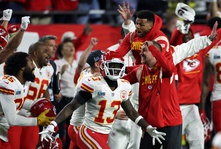 SportsBlog newsletter 2/13: Champs! The Kansas City Chiefs win the Super Bowl!