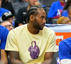 Kawhi Leonard's "torn meniscus" injury derailed the Clippers' chances of defeating the Suns  