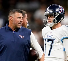 Titans: At 2-4, what's the point in sticking with a hobbled Ryan Tannehill?