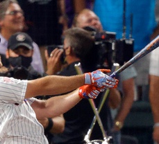 Pete Alonso Goes Back-to-Back in Home Run Derby