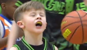 You don't want to mess with this third-grade basketball team! 