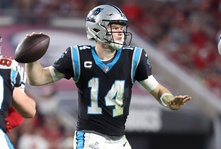 Poll: What are the 5 best uniforms in the NFL?