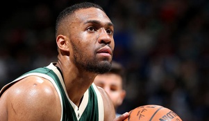 The Bucks Won't Re-Sign Jabari Parker, but They Absolutely Should