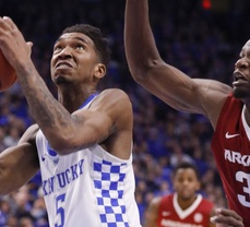 Kentucky fends off Arkansas en route to SEC Tournament title