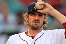 The Return of Andrew Miller: Should the Red Sox make it happen?