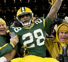Fuller's Packers Report Card Week 10: A Surprise Shutout in a Snowy Slugfest