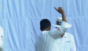  
BANGLADESH TURN THE SCREWS ON DAY TWO