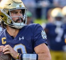 "Week 4 Preview: Clash of the Titans as #6 Ohio State Takes on #9 Notre Dame in South Bend"