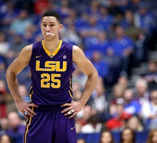 Ben Simmons, Sixers Agree to Terms