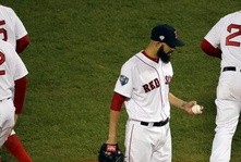 Fantastic Pitching by Price and Martinez Single Help Red Sox Take 2-0 Series Lead on Dodgers