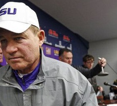 Les Miles At Ole Miss?  Possible, But Not Probable