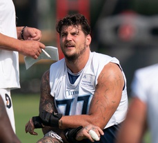 Titans: Taylor Lewan simply cannot sign with the Cincinnati Bengals in Free Agency