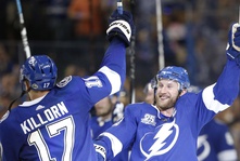Lightning dominate the Bruins in winning the series