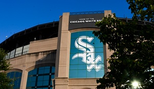 MLB: A Chicago White Sox spokesperson hints that the team could look for a move to Nashville!