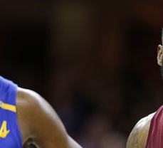 3 Questions to Answer in the Warriors vs Cavs Christmas Rematch