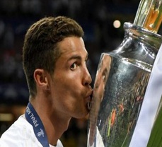  
Thanks to Manchester United, Cristiano Ronaldo enters the history of the Champions League 