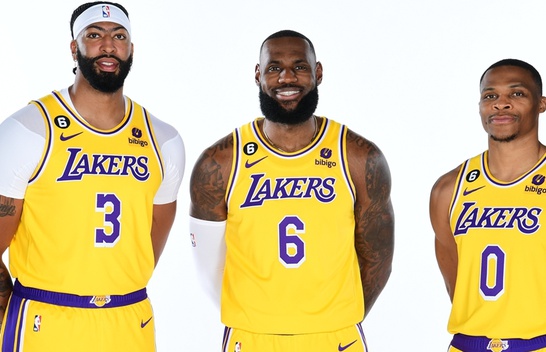 Who is the Blame for Lakers struggles?