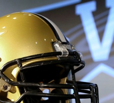 Vanderbilt football unveils new helmets, jerseys, pants for 2021