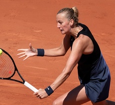 BREAKING: Petra Kvitova withdraws from French Open after press conference injury