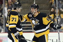 Speedy Penguins Slow Down Panthers