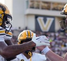 Missouri moves on to 5-0 after torching Vanderbilt
Brady Cook throws for 395 yards and more 