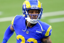 Rams welcome back CB Troy Hill