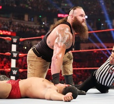 Dear WWE: Don't Job Out Braun Strowman to Roman Reigns