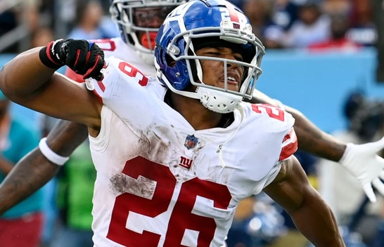 3 Thoughts on Giants win, Steelers Defense, & Race for NFL's best receiver is on!