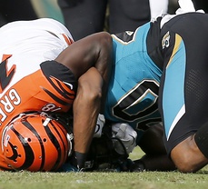   
No punches pulled - Another NFL suspension blunder