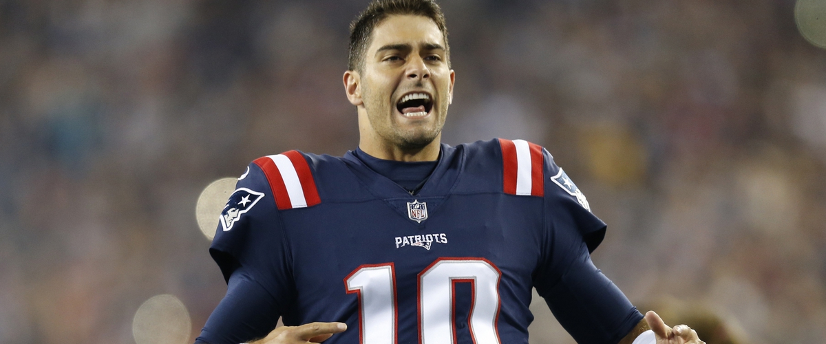Patriots trade Jimmy Garoppolo to 49ers; could possibly re-sign Brian Hoyer after he was  released by San Francisco