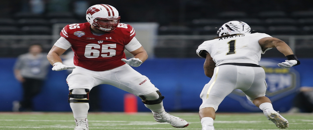 NCAA Football: Cotton Bowl-Wisconsin vs Western Michigan NCAA Football: Cotton Bowl-Wisconsin vs Western Michigan
