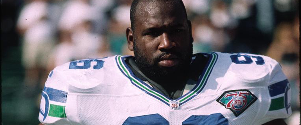 Hall of Fame defensive tackle Cortez Kennedy dies at 48